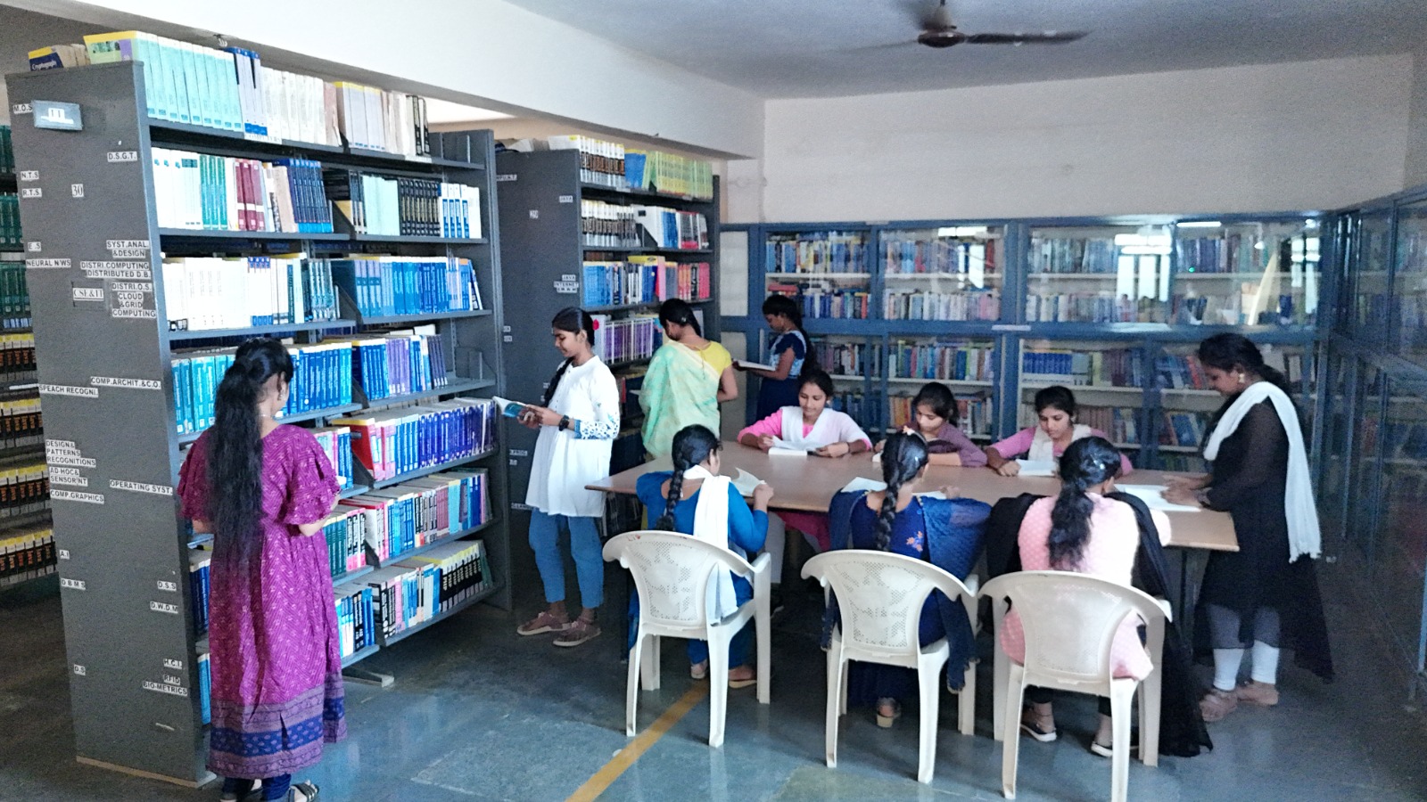 vijaya central-library